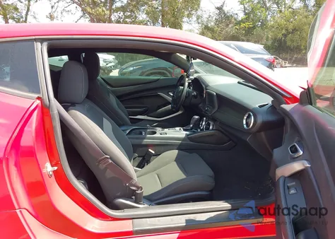 2017 Chevrolet Camaro 1Lt из США, поврежденный, VIN 1G1FB1RS4H0202715